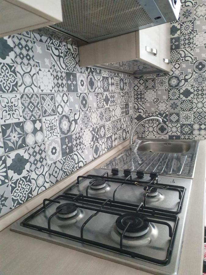 Casa Battisti Apartment Termoli Bagian luar foto